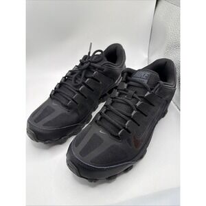 Nike Reax 8 TR Mesh Training Shoes Black Size 8.5. New